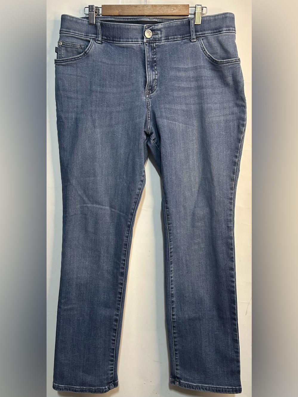 Lee Modern Series Total Freedom Straight Leg Jeans Size 16W